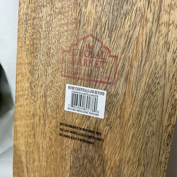 Home Essentials and Beyond “Wine a Little Laugh a Lot” cheese board & spreader - Picture 5 of 8